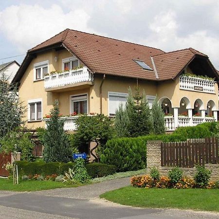 Apartment In Heviz/Balaton 18913 Exteriér fotografie